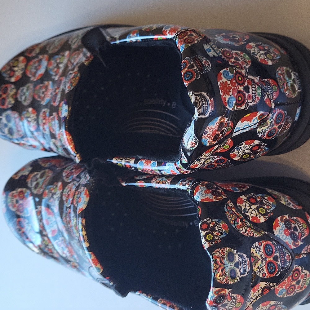 Easy Street size 9 slip resistant slip on shoes sugar skull - Picture 8 of 14